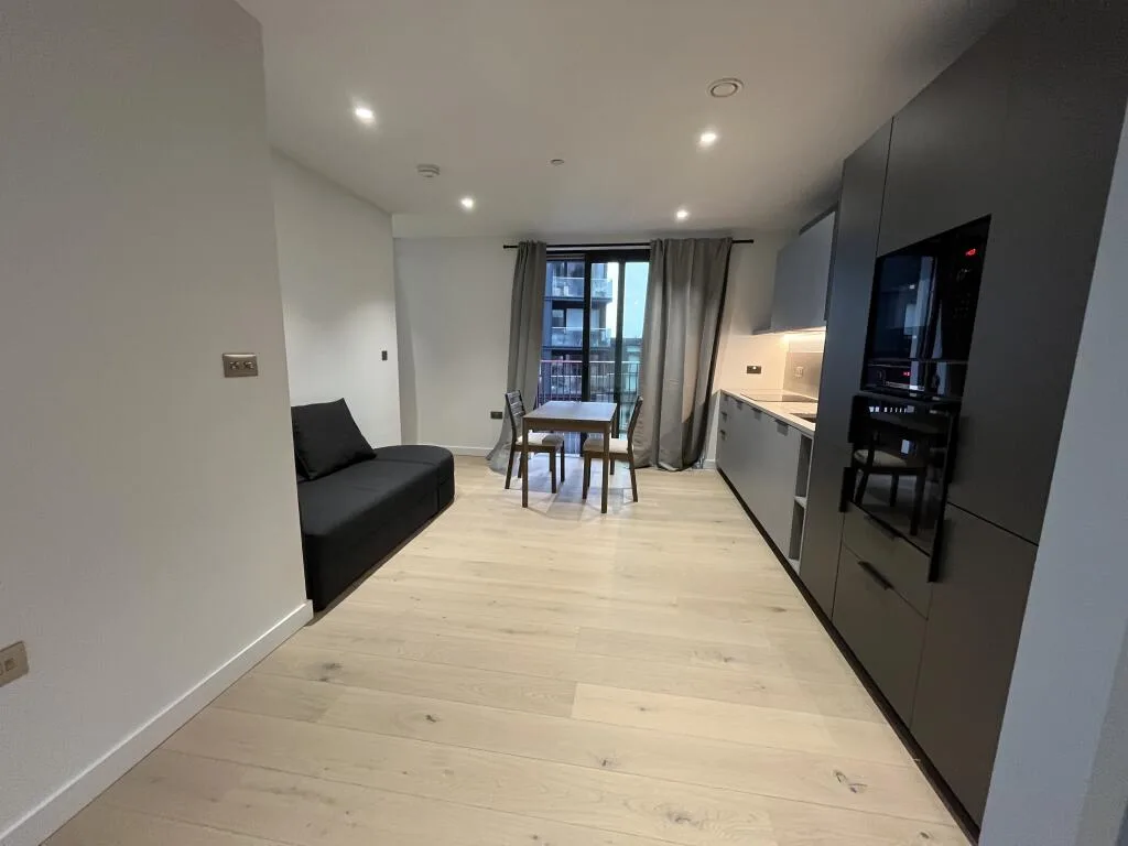 Studio flat for rent