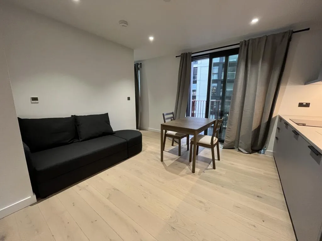 Studio flat for rent