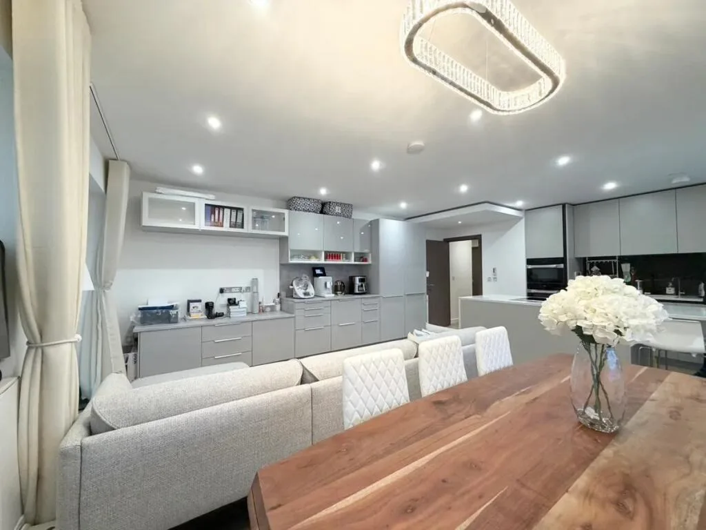 3 bedroom apartment for rent