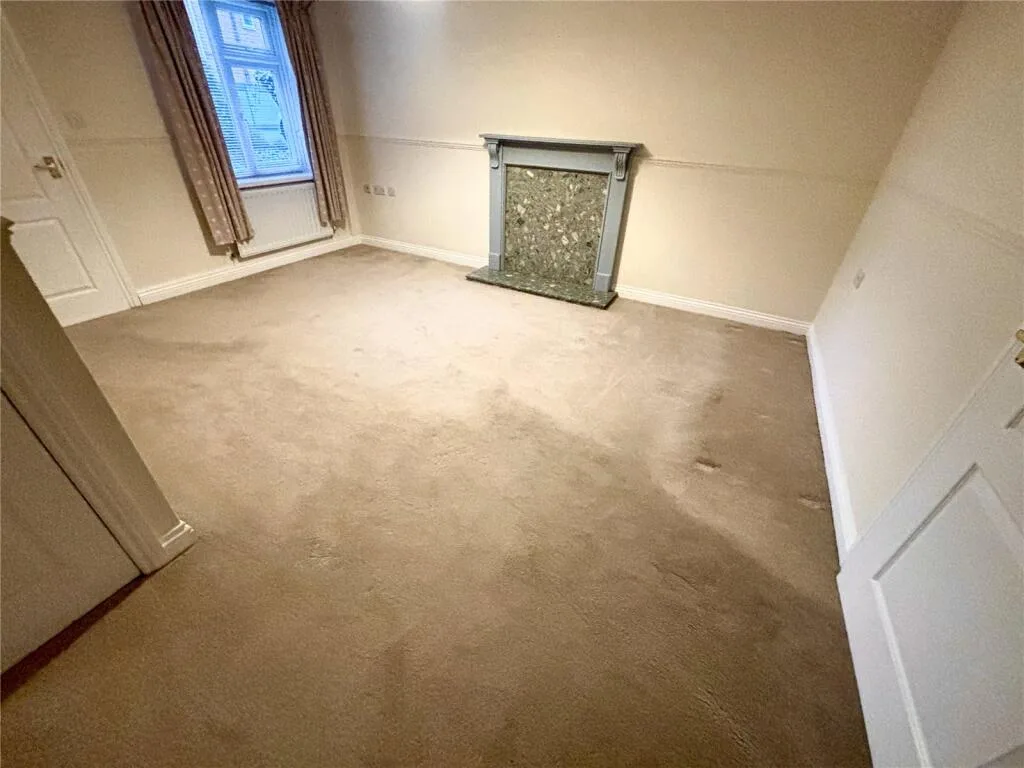 2 bedroom semi-detached house for rent