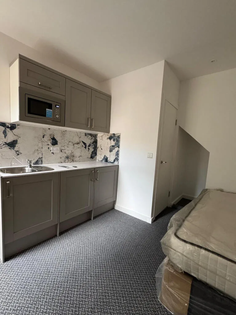 Studio flat for rent