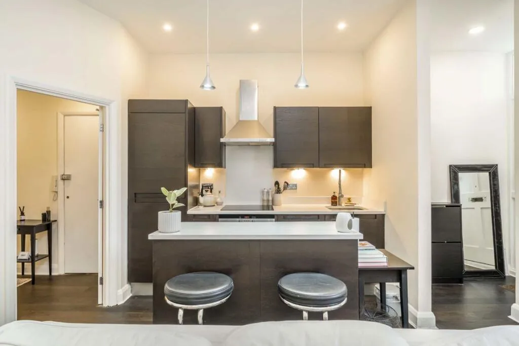 2 bedroom flat for rent