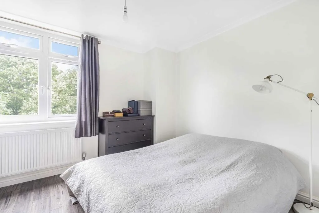 1 bedroom detached house for rent