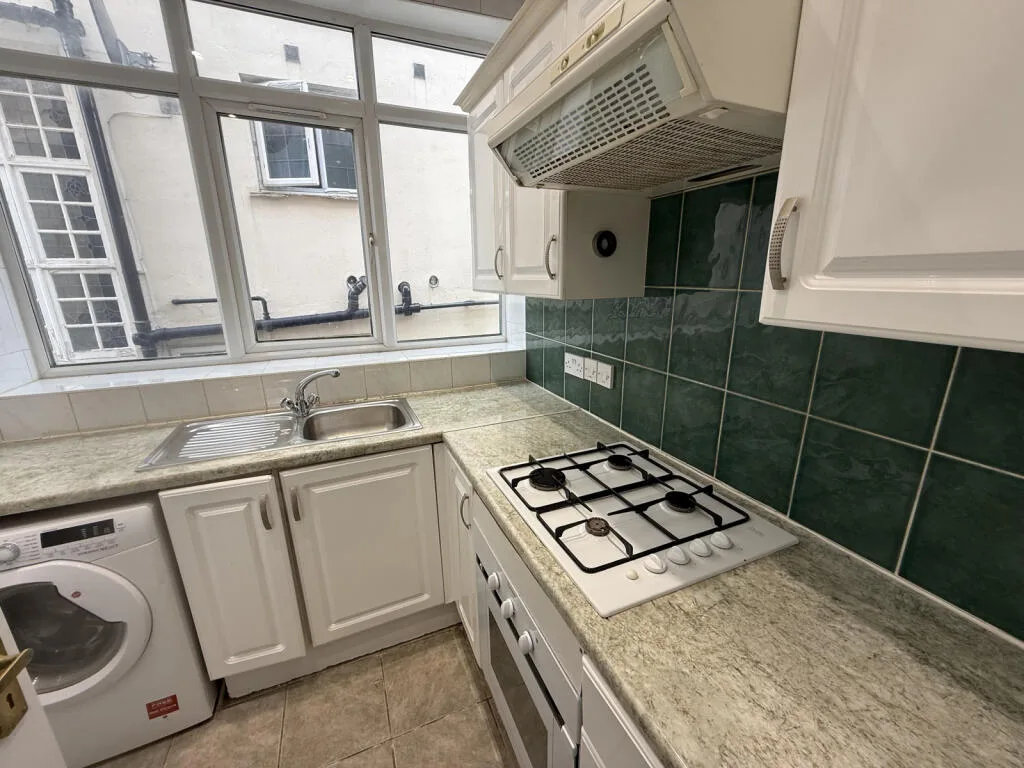 2 bedroom flat for rent