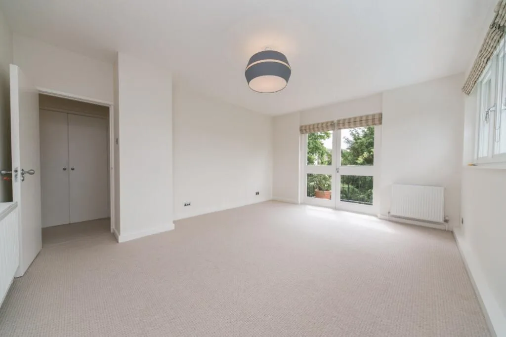 4 bedroom detached house for rent