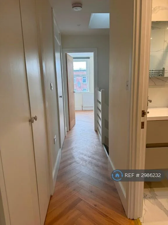 4 bedroom terraced house for rent
