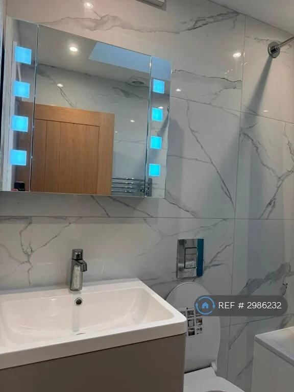 4 bedroom terraced house for rent
