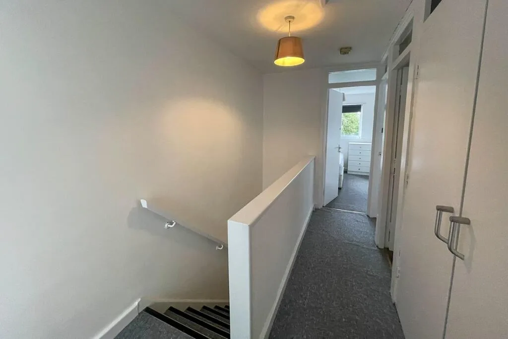 4 bedroom flat for rent