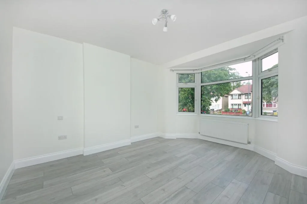 5 bedroom house for rent