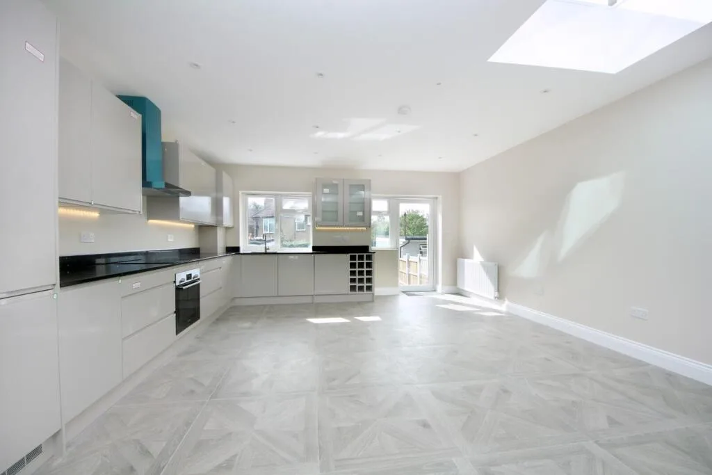 5 bedroom house for rent