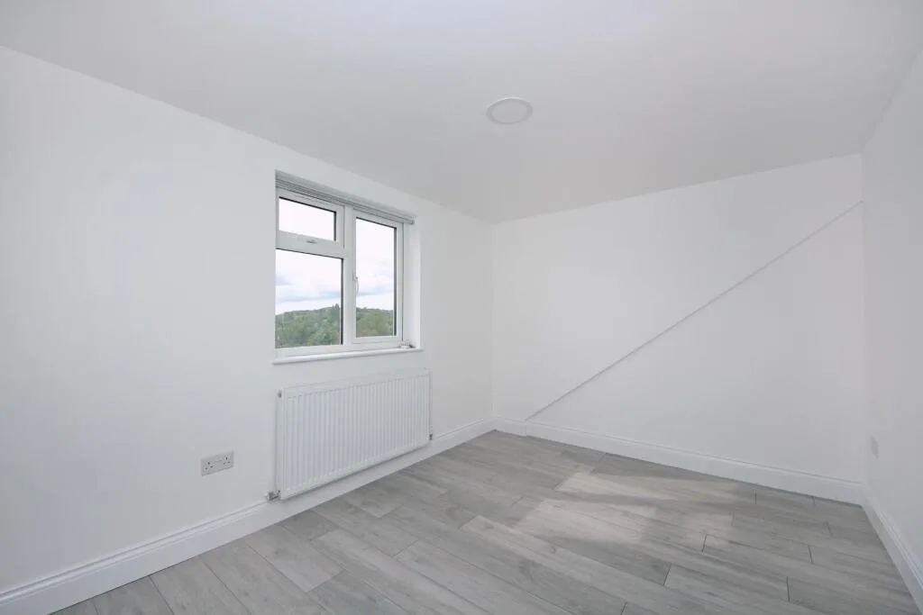 5 bedroom house for rent