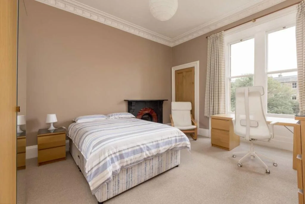 3 bedroom flat for rent