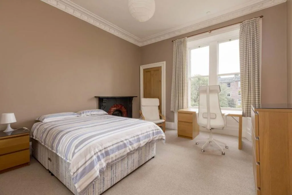 3 bedroom flat for rent