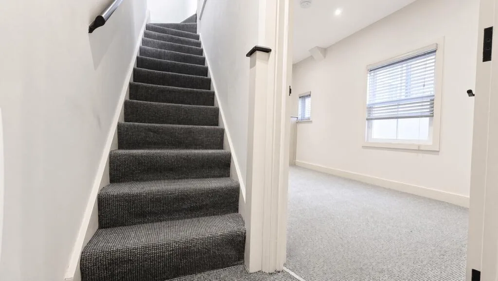 1 bedroom duplex for rent