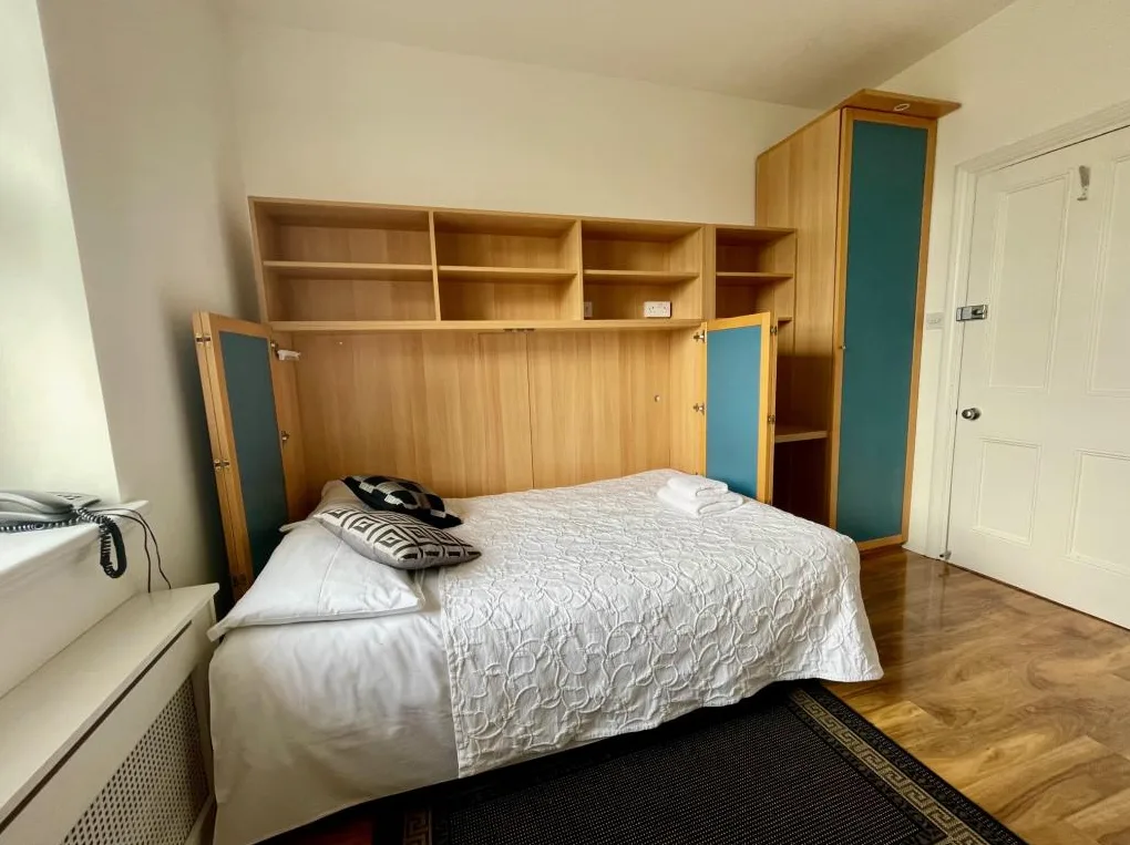 Studio flat for rent