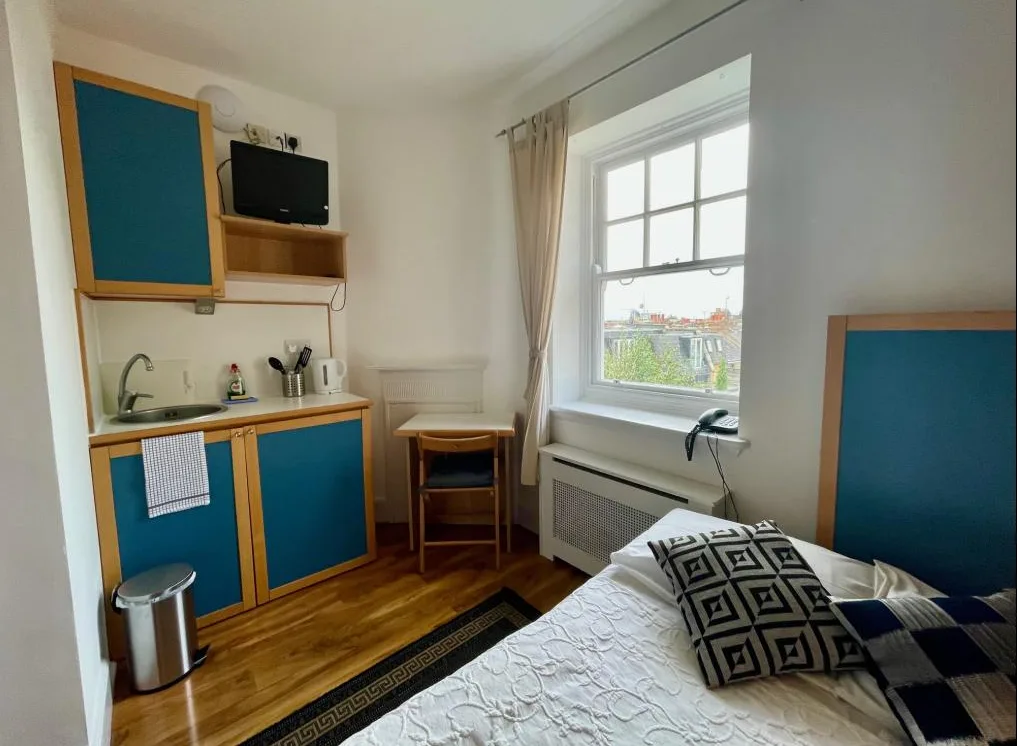 Studio flat for rent