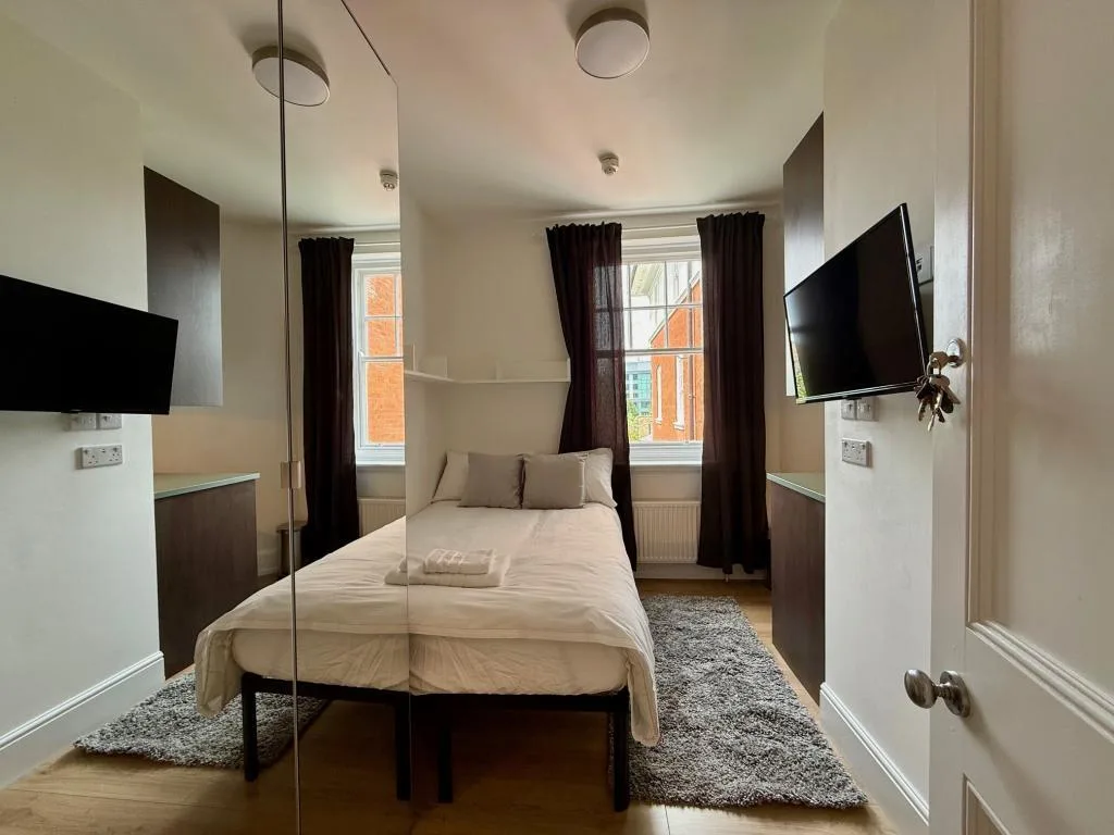 Studio flat for rent