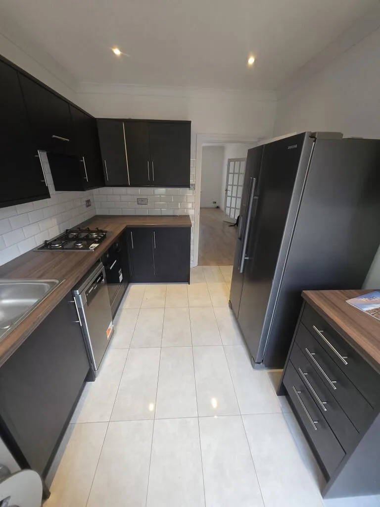 4 bedroom terraced house for rent