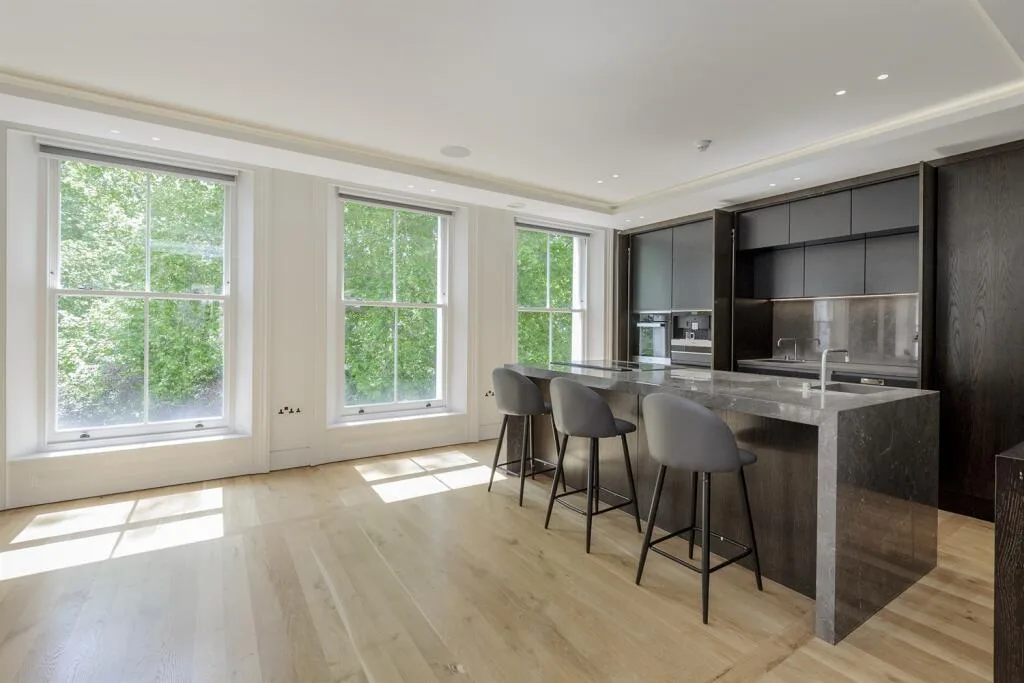 3 bedroom flat for rent