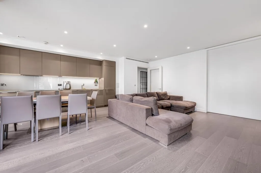 3 bedroom flat for rent
