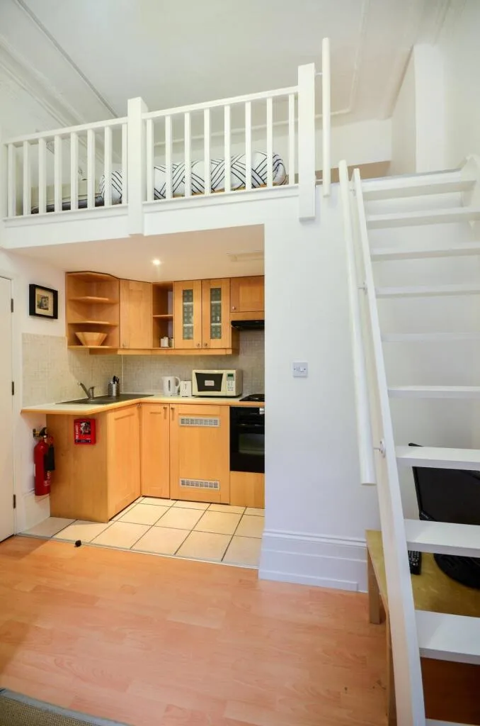 Studio flat for rent