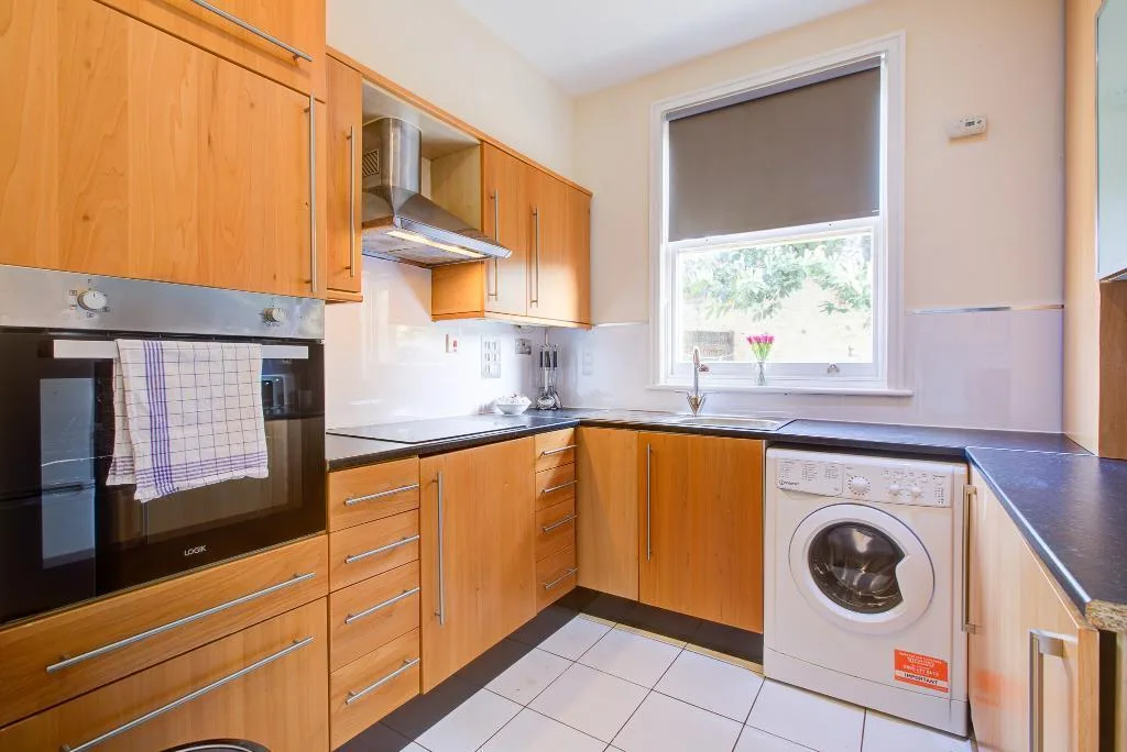 4 bedroom terraced house for rent