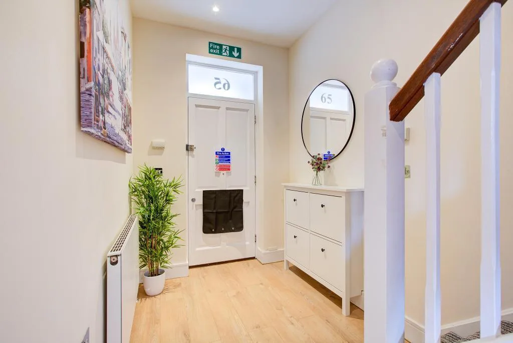 4 bedroom terraced house for rent