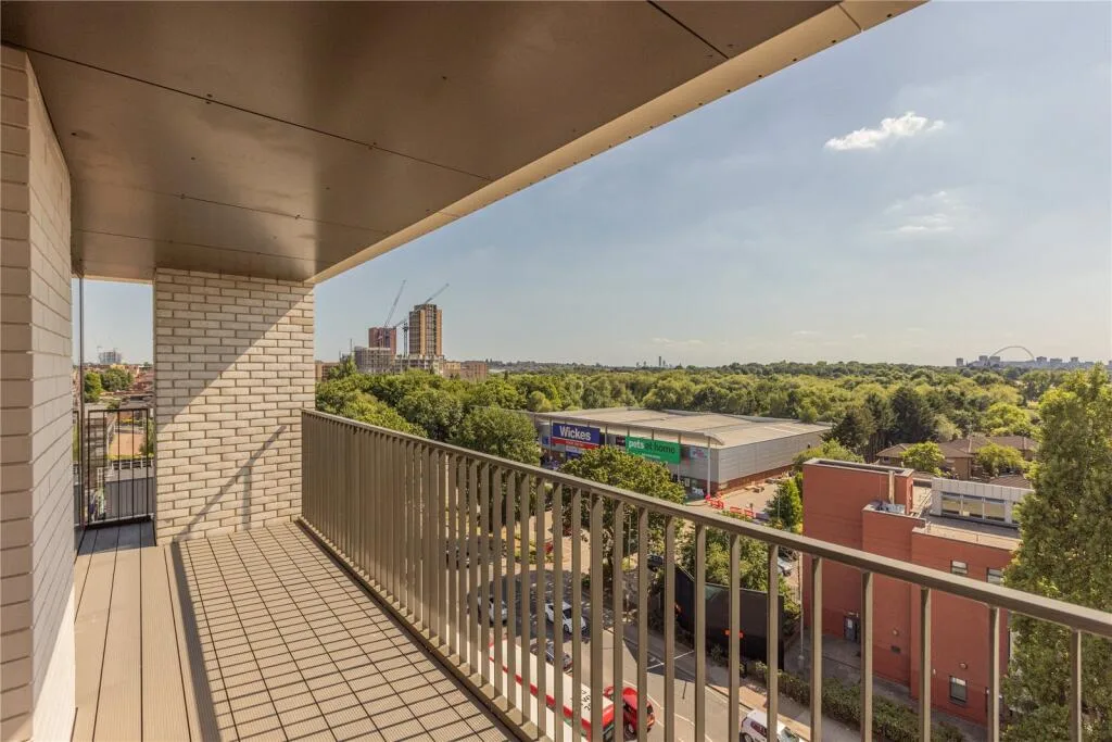 3 bedroom apartment for rent