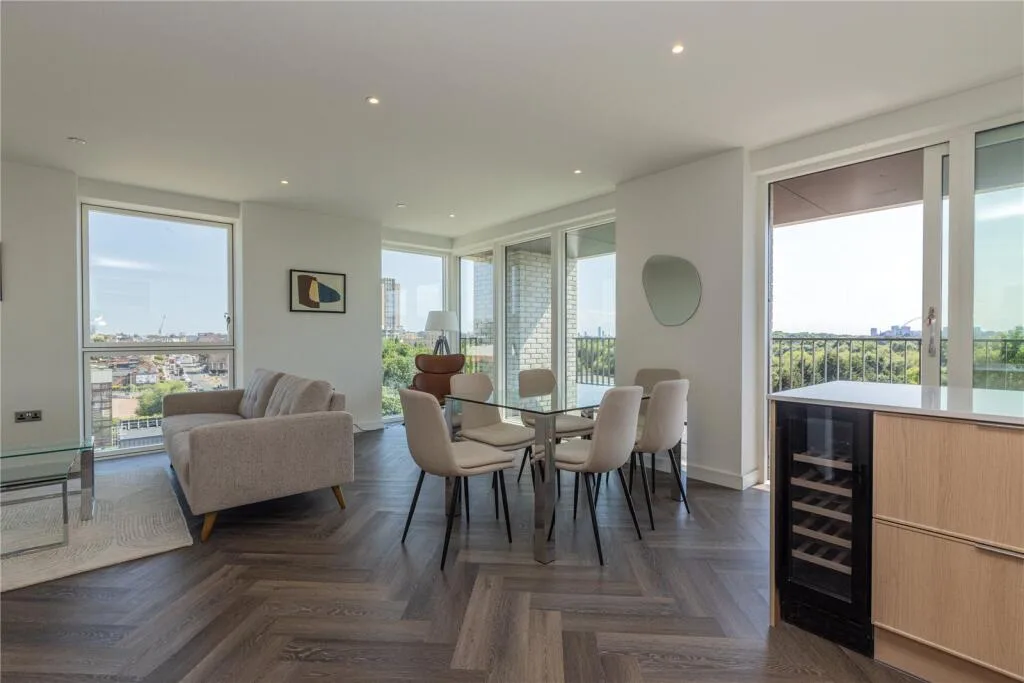 3 bedroom apartment for rent