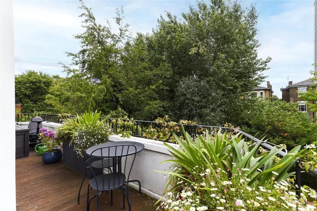 3 bedroom apartment for rent
