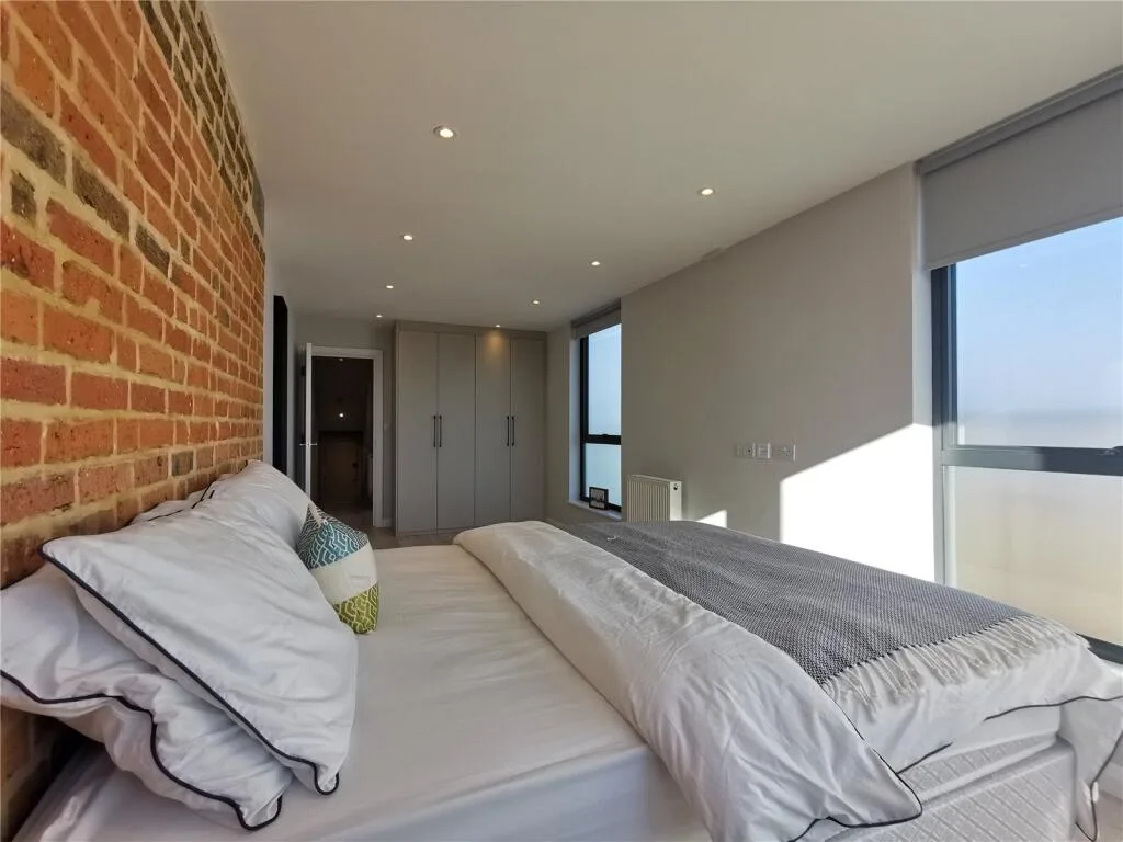 1 bedroom penthouse for rent