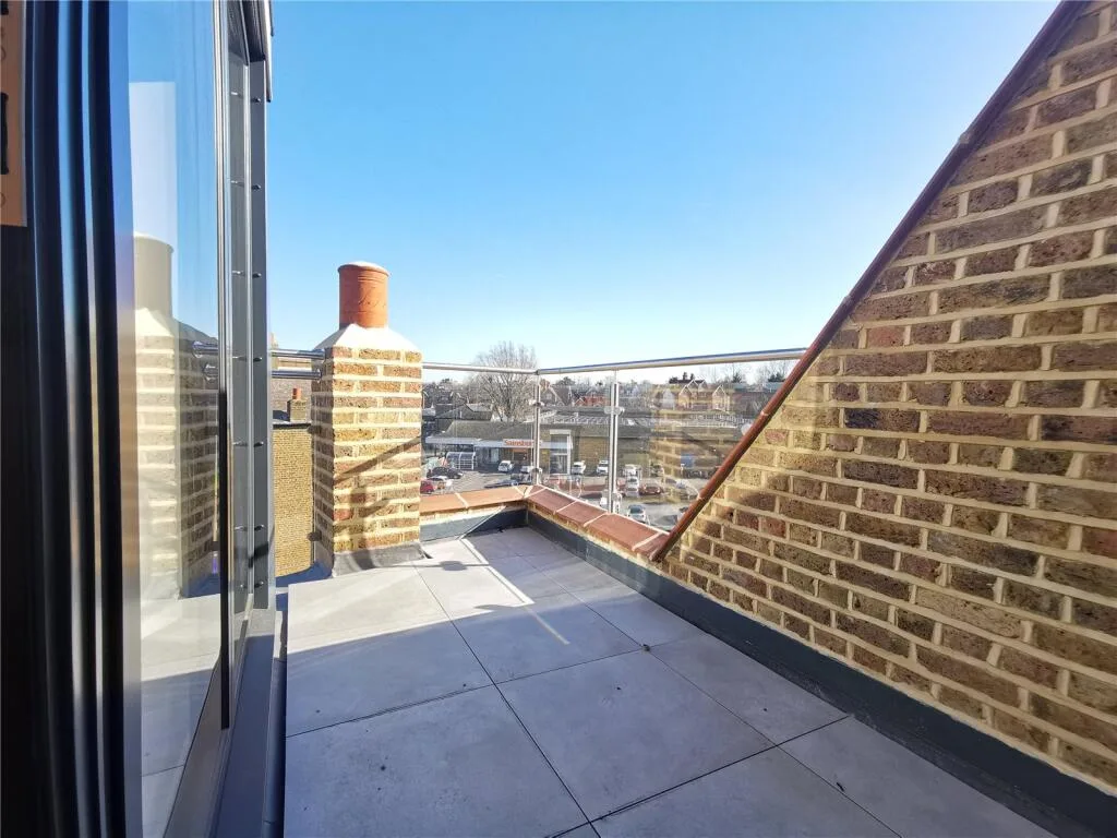 1 bedroom penthouse for rent