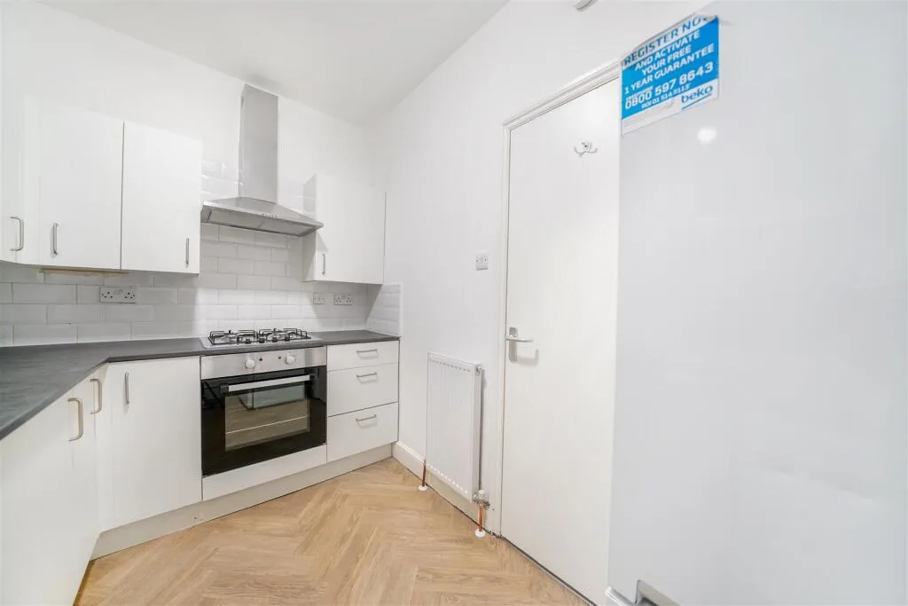 1 bedroom maisonette for rent