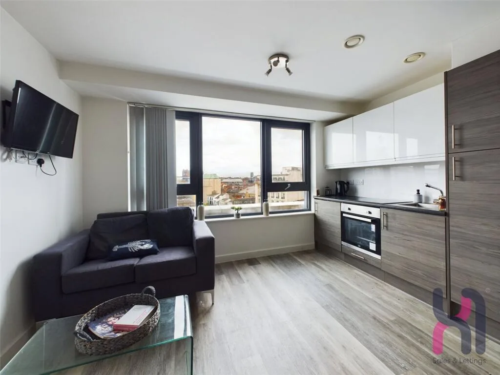 Studio flat for rent