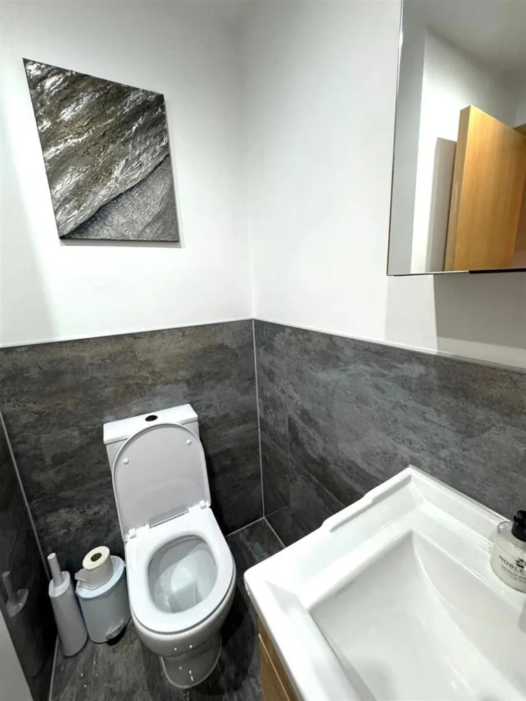 3 bedroom apartment for rent