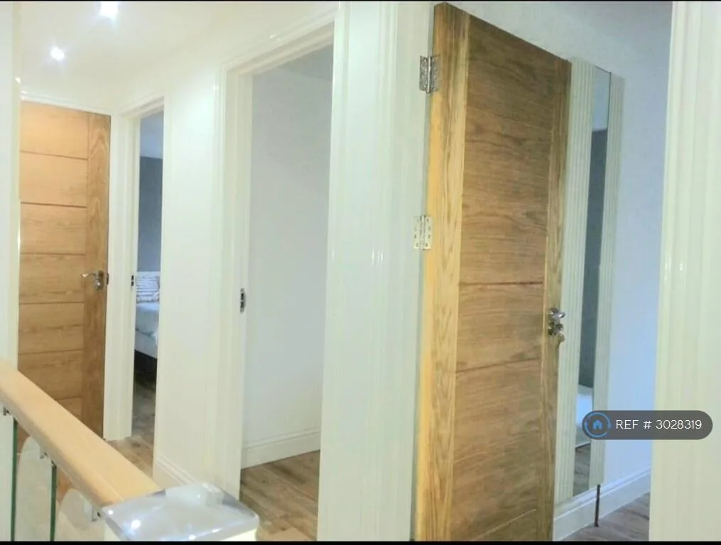 3 bedroom flat for rent