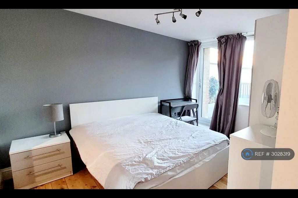 3 bedroom flat for rent