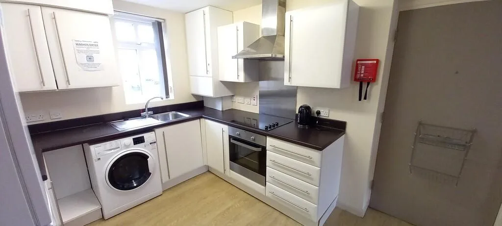2 bedroom ground floor flat for rent
