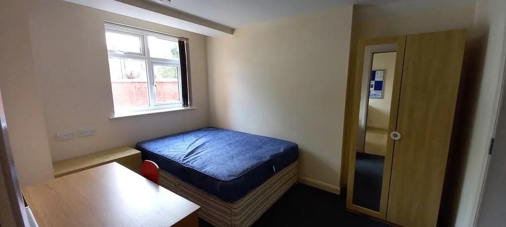 2 bedroom ground floor flat for rent