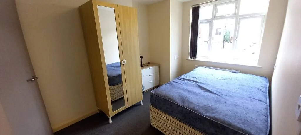 2 bedroom ground floor flat for rent