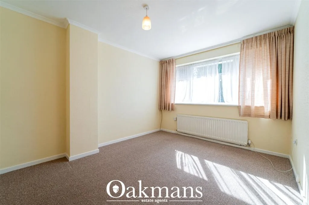 3 bedroom semi-detached house for rent