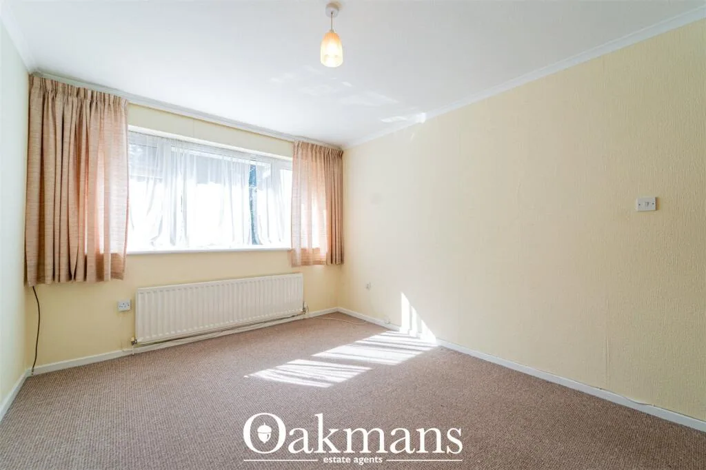 3 bedroom semi-detached house for rent