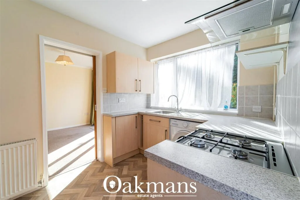 3 bedroom semi-detached house for rent