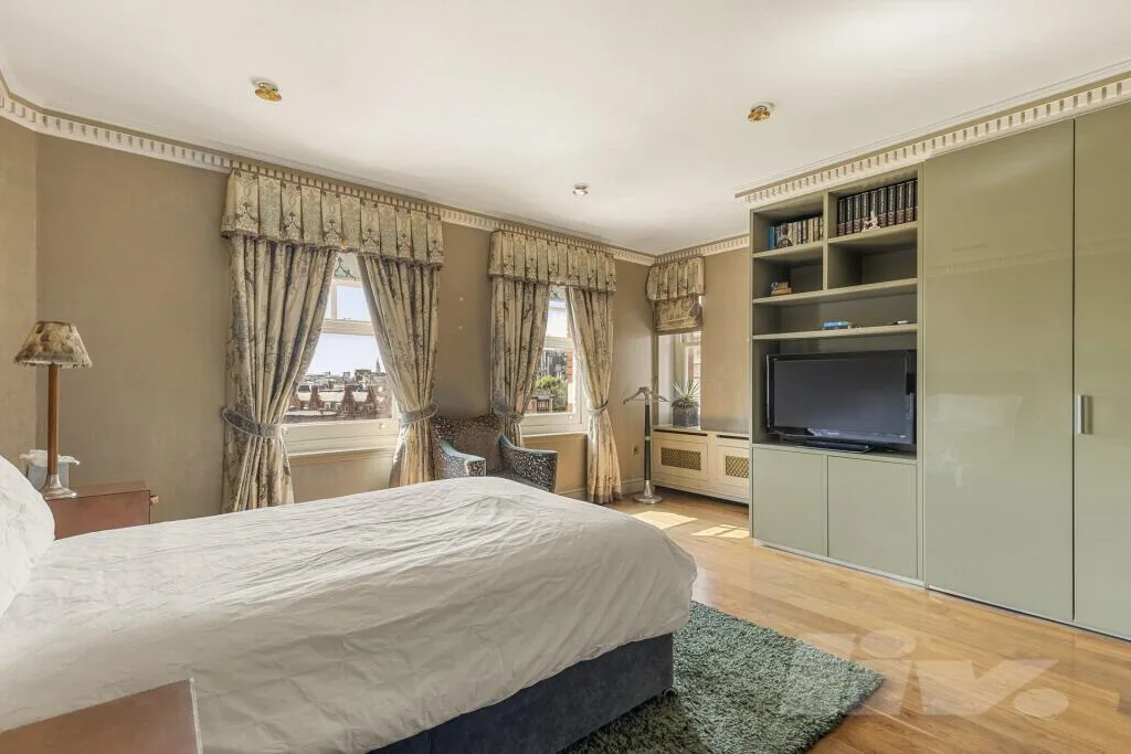 4 bedroom apartment for rent