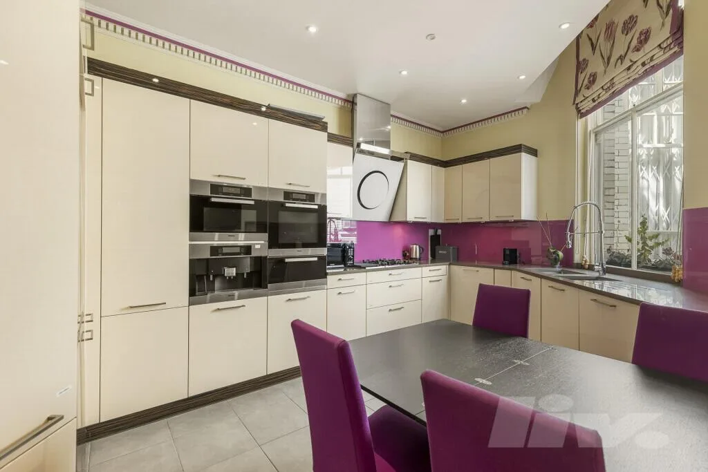 4 bedroom apartment for rent