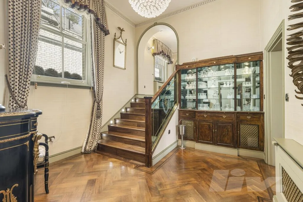 4 bedroom apartment for rent