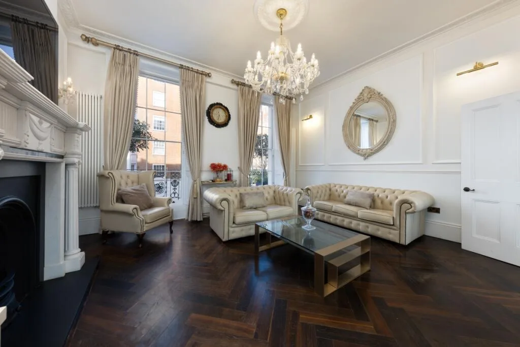 5 bedroom town house for rent
