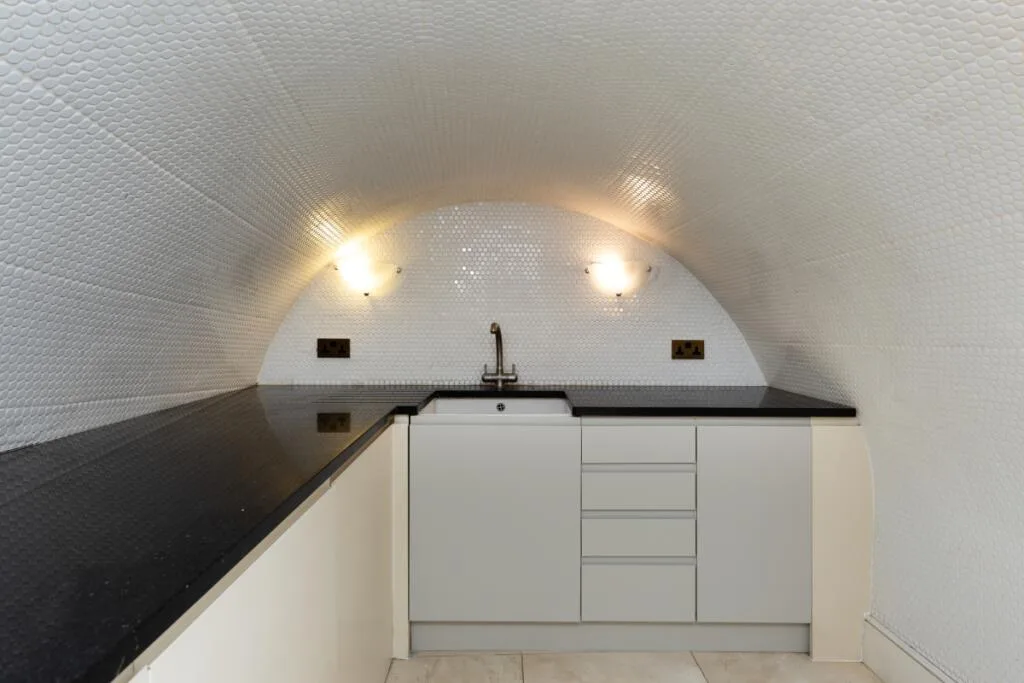 5 bedroom town house for rent