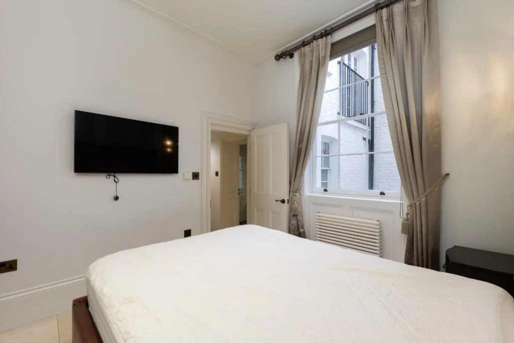 5 bedroom town house for rent