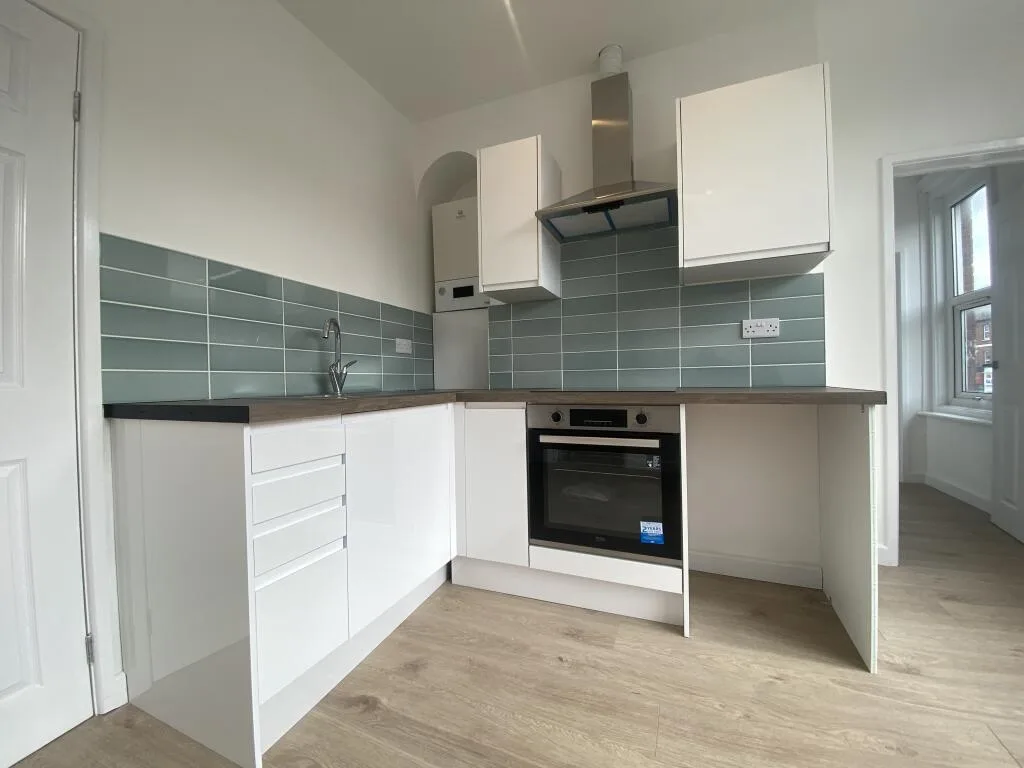 2 bedroom flat for rent